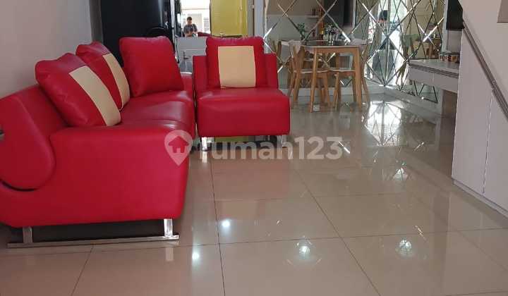 Rumah Cluster West Europe Green Lake City