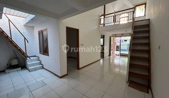 Rumah Siap Huni Taman Semanan Indah Jakarta Barat 2