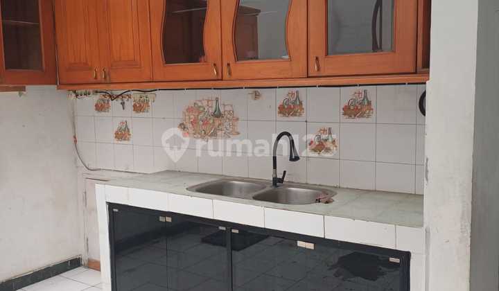 Rumah Taman Palem Lestari Jakarta Barat 2