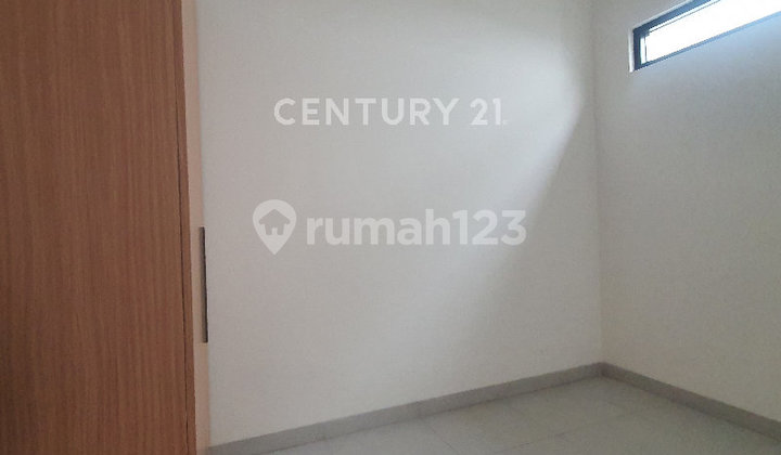 New Fully Furnished 2-Storey House in the Center of Bandung City, Turangga 2
