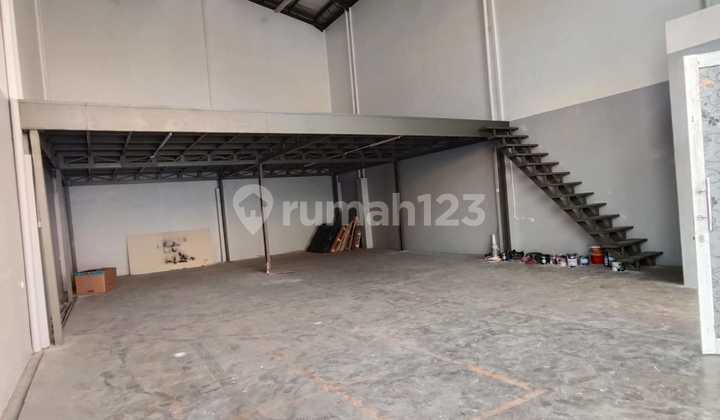 Dijual Gudang Siap Pakai Baru Renovasi Di Green Sedayu Bizpark