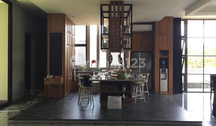 Dijual Rumah Mewah Siap Huni di Gading Residences 2