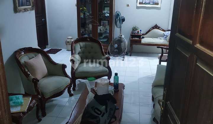 Quick Sale: Nice Simple Flood-Free House in Ciater Permai Housing, Serpong, South Tangerang. 2