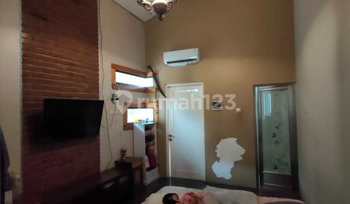 Dijual Cepat Rumah Hoek Bagus Siap Huni Aman Nyaman Dan Asri Dengan Ornamen Kayu Jati Di Cluater Ciater Serpong