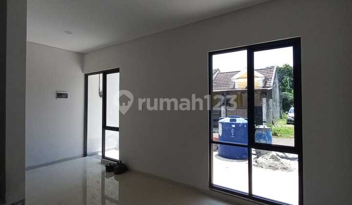 For Sale Brand New 2-Story House in Nusaloka Bsd City 2