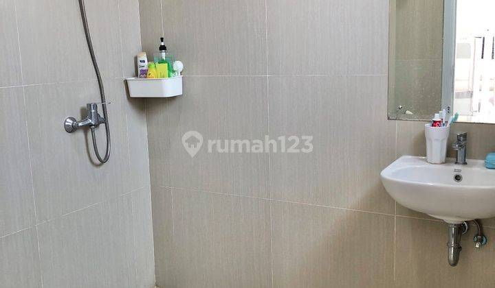 Dijual Rumah SHM 2 lantai Bagus Siap huni di bsd 2