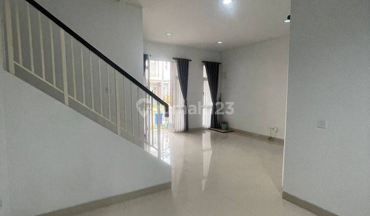 Dijual Cepat Banget Rumah 2 Lantai Siap Huni Bagus Nyaman Aman Dan Asri Di Cluater Savia Bsd City 2