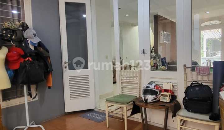 Jual Cepat Rumah Siap Huni SHM Terawat di Puspita Loka Bsd 2