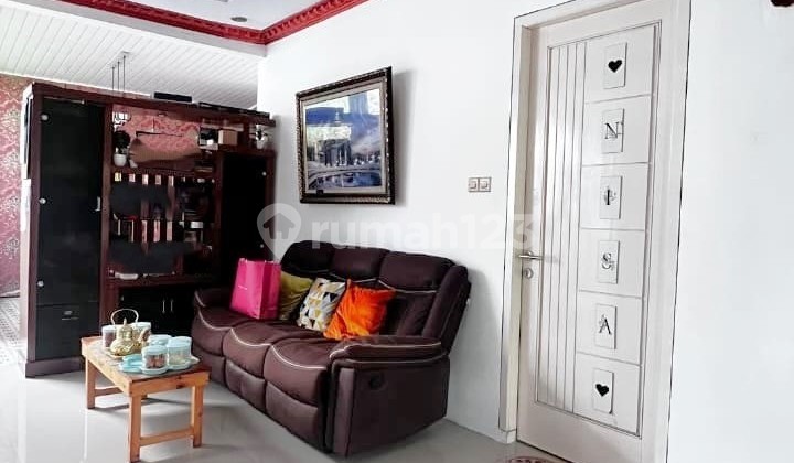 Dijual Cepat Rumah Gandeng Nyaman dan Luas di Graha Pesona 2
