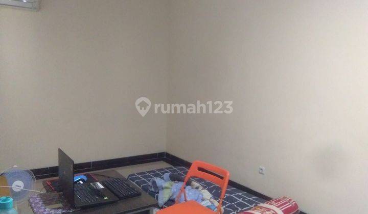 Rumah di Kompleks Mutiara Taman Palem  2