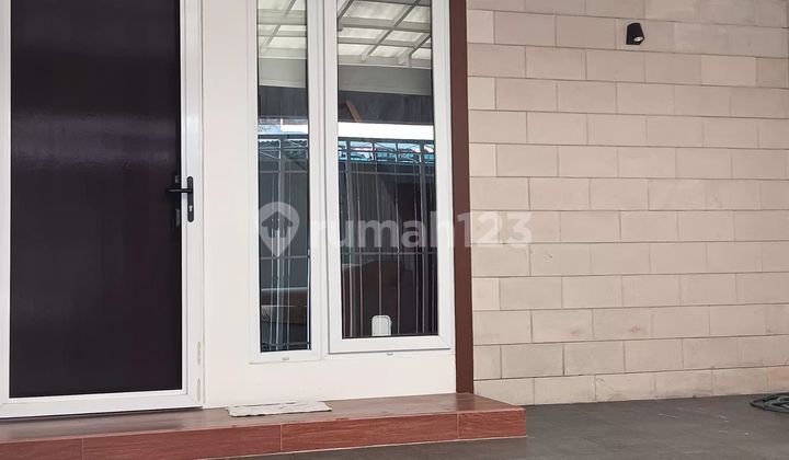 House in the City Center, Minimalist Fully Furnished 2