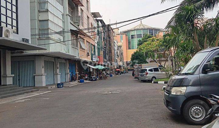 Ruko Didalam Kompleks Mall Bagus Untuk Gudang Dan Kantor  2