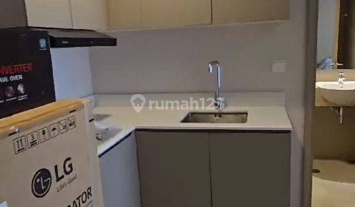 Apartemen Gold Coast Baru Furnished Murah Pakai Banget  2