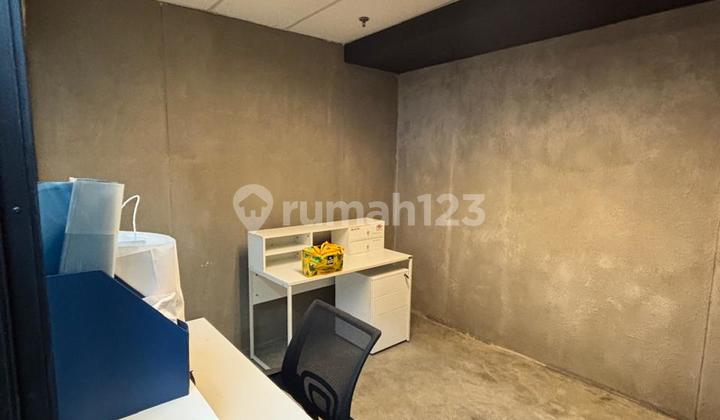 For Rent Office Fully Furnished area 229m2 in Tower 165