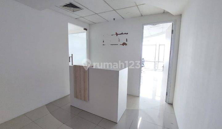 Disewakan Kantor Dengan Luasan 185m2 Fully Furnished Jakarta Selatan Menara 165 2