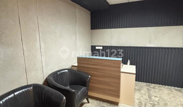 For Rent Office Fully Furnished area 229m2 in Tower 165
