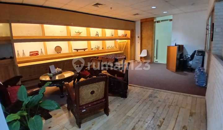 Premium Office for Lease 155 m² – Sovereign Building South Jakarta