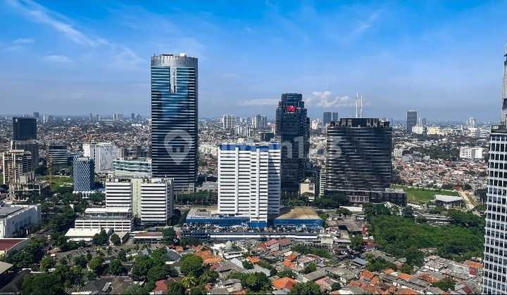 For Rent Fully Furnished Office - Sun Life Tower Area 187.94M2 For Rent Fully Furnished Office - Sun Life Tower Area 187.94M2