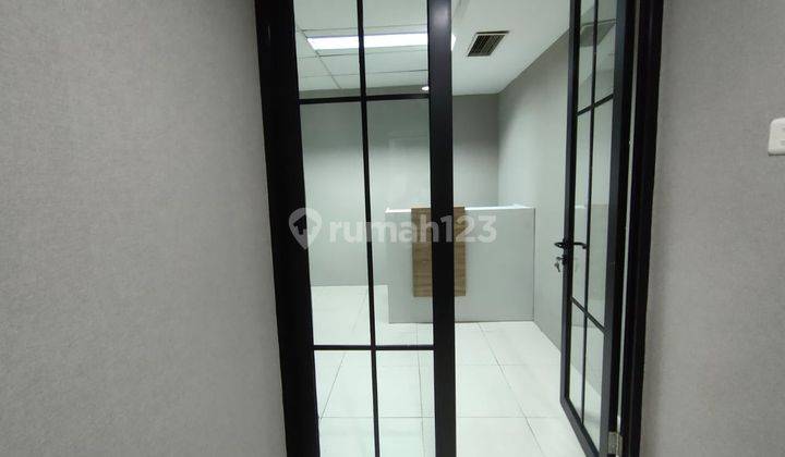 Disewakan Kantor Dengan Luasan 71,66m2 Fully Furnished Jakarta Selatan Menara 165 2