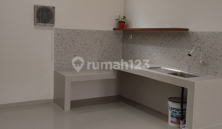 Dijual Rumah Baru di Tki 2 Dijual Rumah Baru di Tki 2