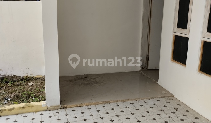 Dijual Rumah Baru di Sayap Taman Kopo Indah Dijual Rumah Baru di Sayap Taman Kopo Indah