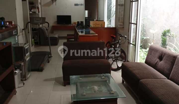 Dijual / Disewakan Rumah Di Sumber Bisa Utk Kantor