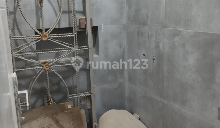 New House For Sale In Taman Kopo Indah 3 2