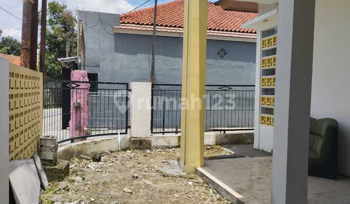 Dijual Rumah Baru di sayap Taman Kopo Indah