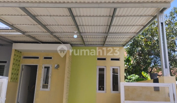 Dijual Rumah Baru di Sayap Taman Kopo Indah
