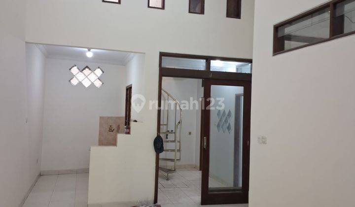 Dijual Rumah Taman Kopo Indah 3,siap Huni 1
