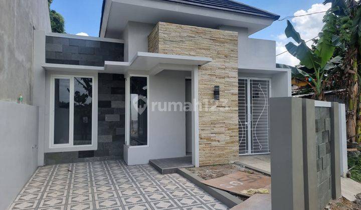 Jual Rumah Baru di Sidomoyo Jalan Godean 2