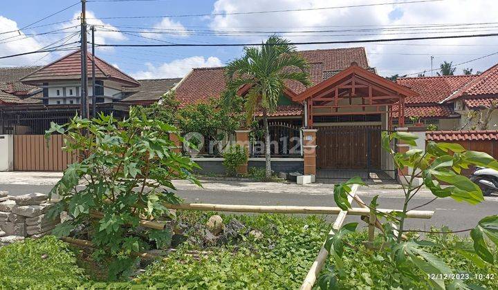 Jual Rumah di Trihanggo Jalan Jambon 1