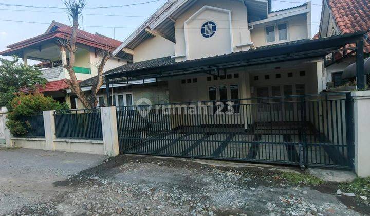 Jual Rumah Jalan Kaliurang Dekat UGM 1