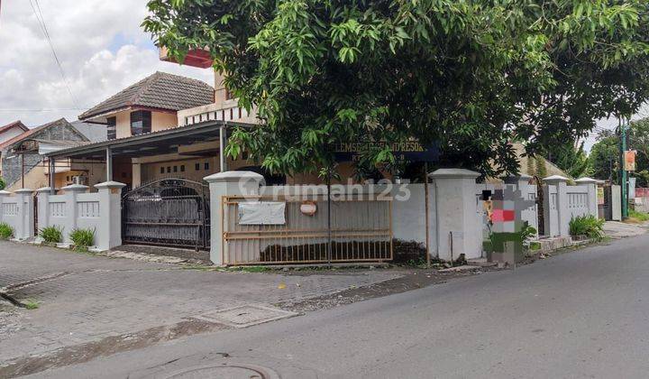 Jual Rumah di Sewon Jalan Parangtritis 1