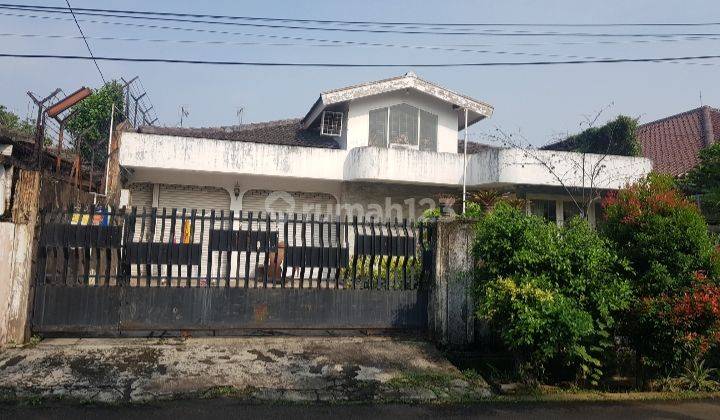 Dijual, Rumah Besar Hitung Tanah di Kompleks Gilisampeng 1, Kemanggisan. 1