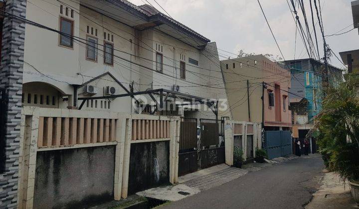 Dijual Cepat, Rumah Besar Hitung Tanah di Jl. Inpres, Kelapa Dua 1