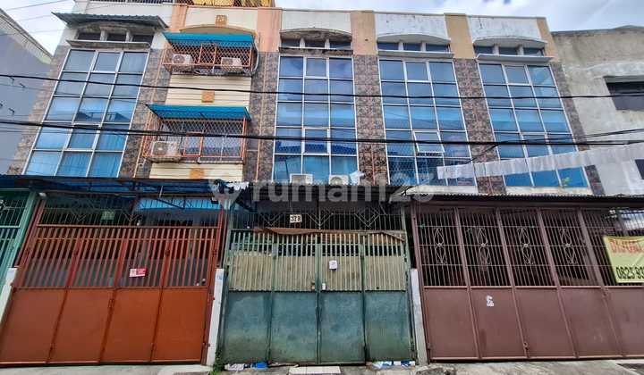 Dijual, Ruko 3 Lantai Di Cideng Timur