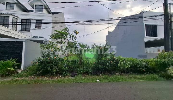 Dijual, Kavling di Kompleks Perumahan Kebon Jeruk Baru
