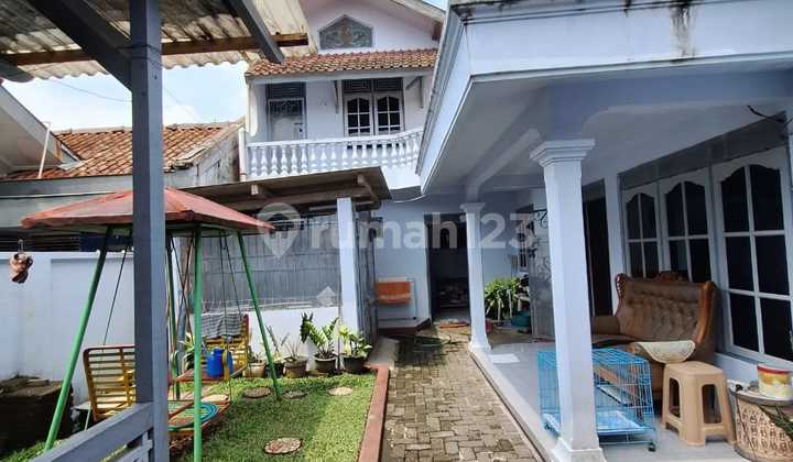 Dijual Rumah Full Bangunan 300m2 Magelang Tengah Kota 2 lantai Dijual Rumah Full Bangunan 300m2 Magelang Tengah Kota 2 lantai