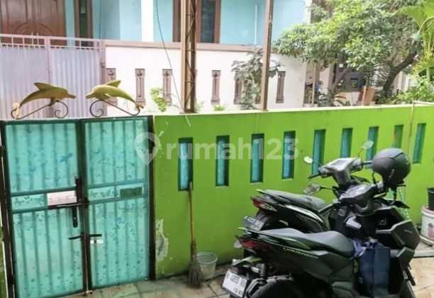 Dijual Rumah Siap Huni Lokasi Strategis Panggunglor Semarang Utara 2