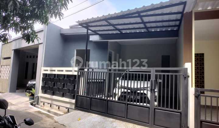 Quick Sale 2-Storey House in Tandang, Semarang Tembalang Quick Sale 2-Storey House in Tandang, Semarang Tembalang