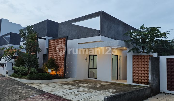 Dijual Rumah Cantik lokasi Mijen semarang 2