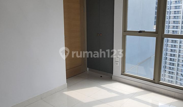 Dijual Unit Apartemen Taman Anggrek Residence Posisi Dipojok Dapat View 2