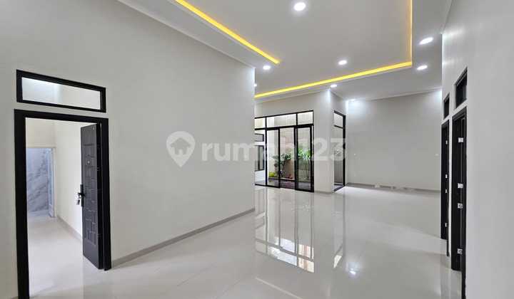 Dijual Rumah Asri Tengah Kota Semarang Daerah Halmahera Semarang 1