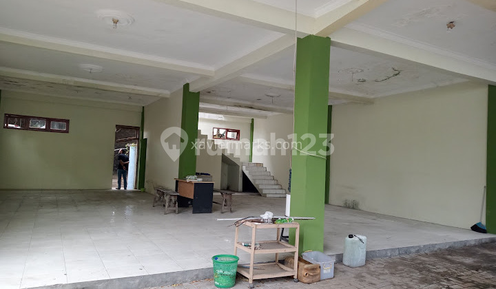 Dijual Gudang + Kantor Ex Garasi Bus di Semarang Barat 2