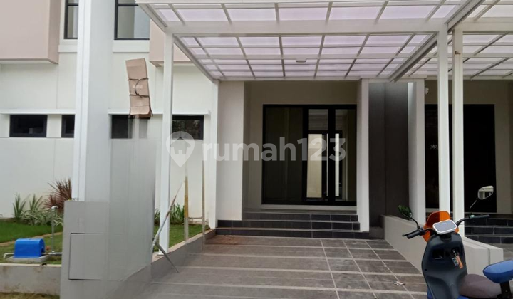 Disewakan Rumah 2 Lantai Lokasi Graha Padma Semarang 1