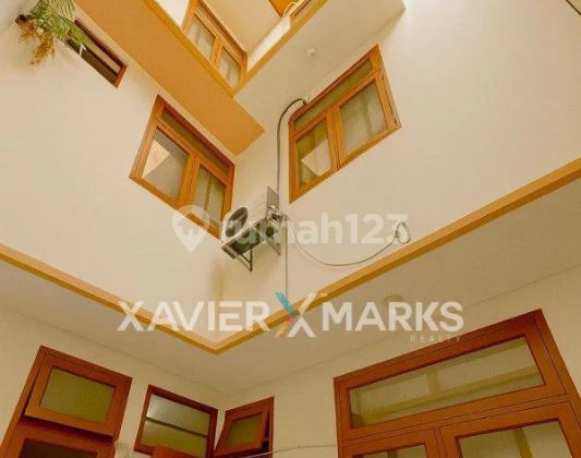 For Sale House in a Busy Business Area in the Center of Semarang City 2