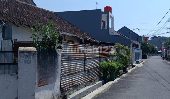 Dijual Rumah lokasi dekat dengan akses Tol Gayamsari Semarang 2