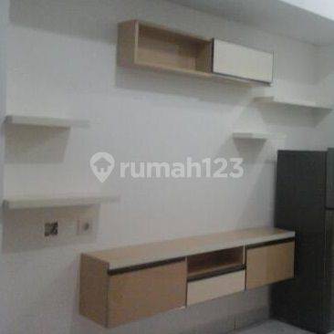 Dijual Cepat Apartemen Type Studio Furnished di Casa De Parco 2