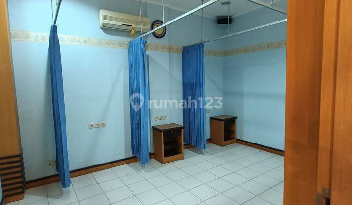 Ruko 2 Lantai Ex Klinik di Golden Road Bsd 2